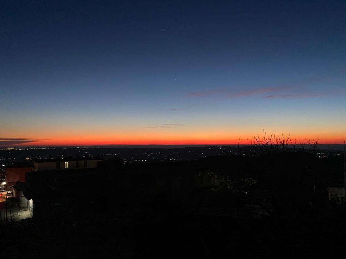 Vila Llulla Krujë 外观 照片