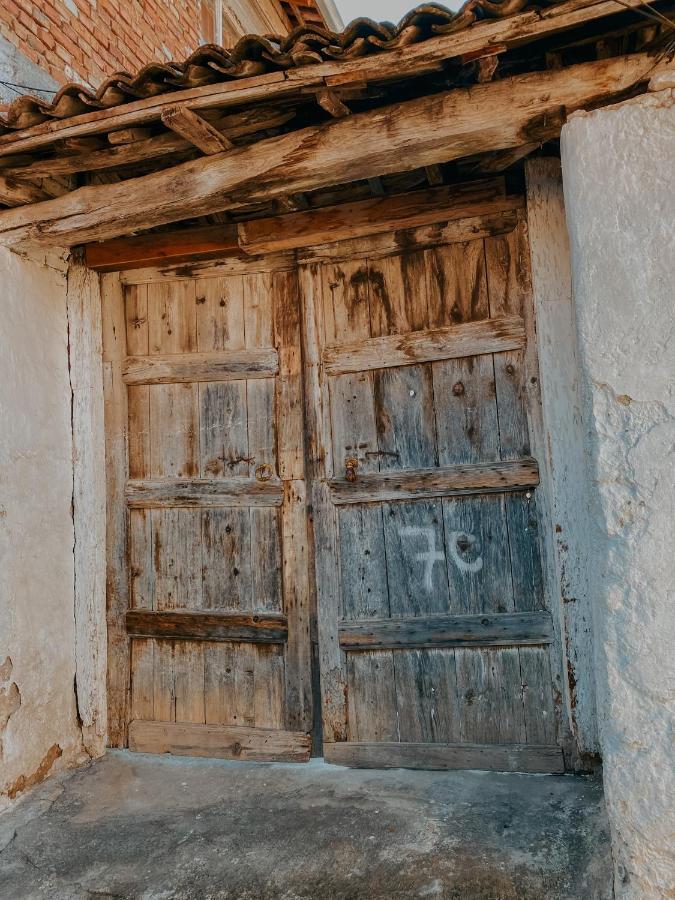 Vila Llulla Krujë 外观 照片