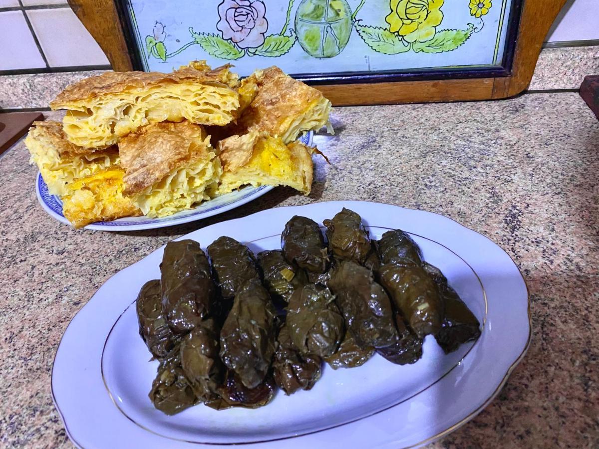 Vila Llulla Krujë 外观 照片